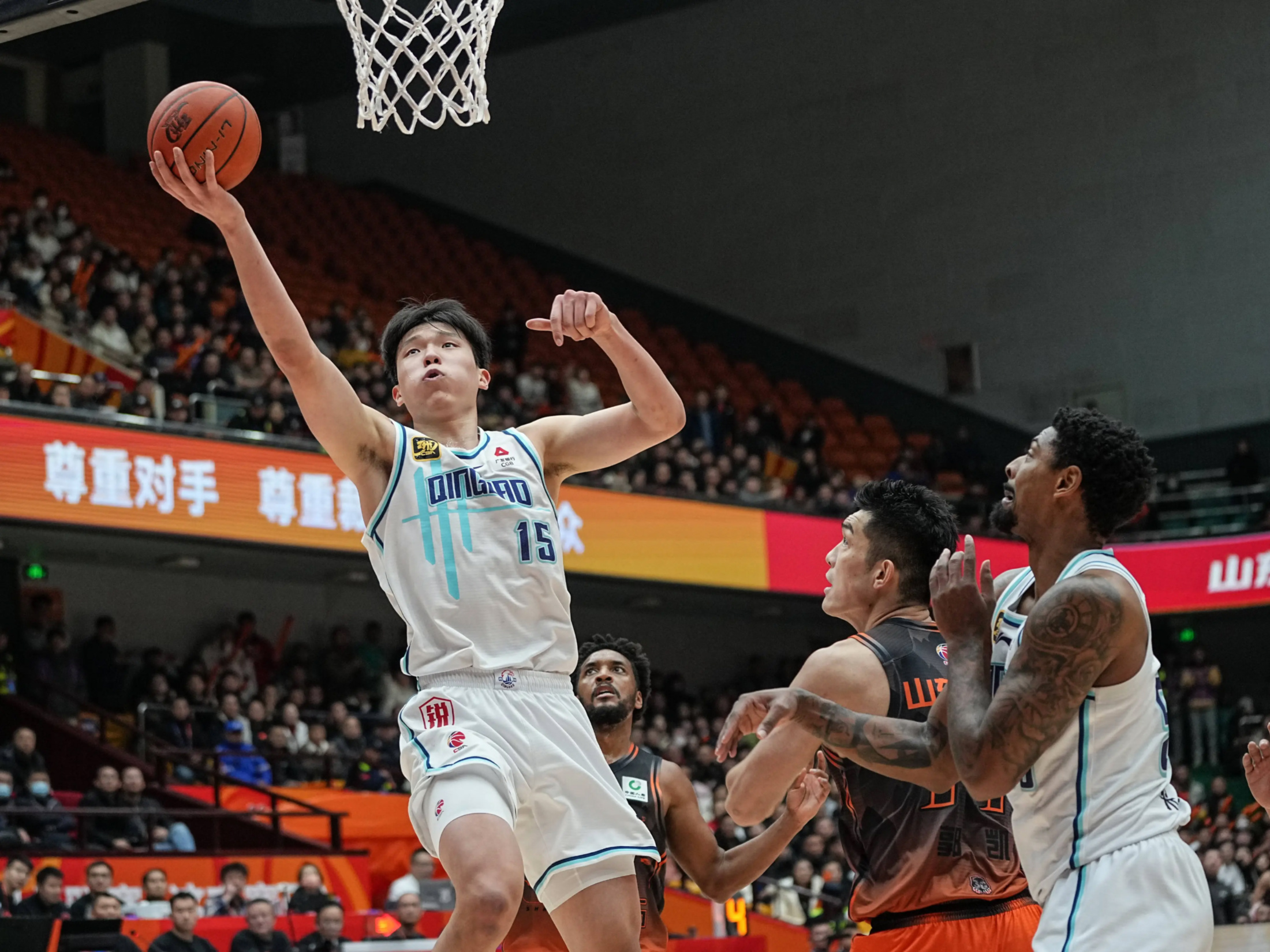 包含NBA常规赛冲刺阶段走向成谜，浙江稠州单刀错失，球迷炸锅，资深球员宣示担当的词条-jiuyou官网入口